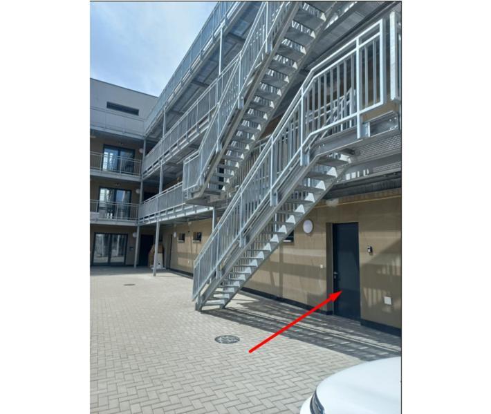 Apartman Violetta โนเว เมสตู นอด เมตูยี ภายนอก รูปภาพ